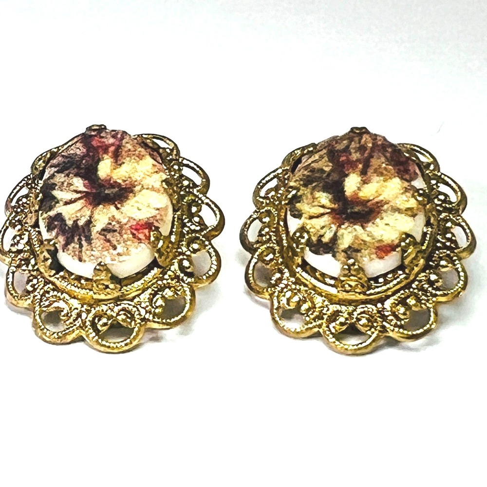 Vintage W Germany Earrings Sugar Coated Glass Daisy Clip On Filigree Gold Tone 1